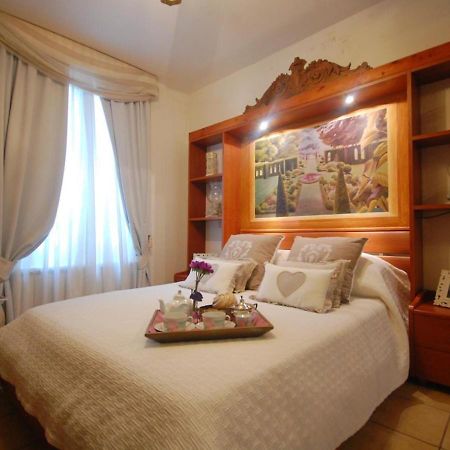 The Right Place 4U Domus Savelli Boutique Apartment 로마 외부 사진